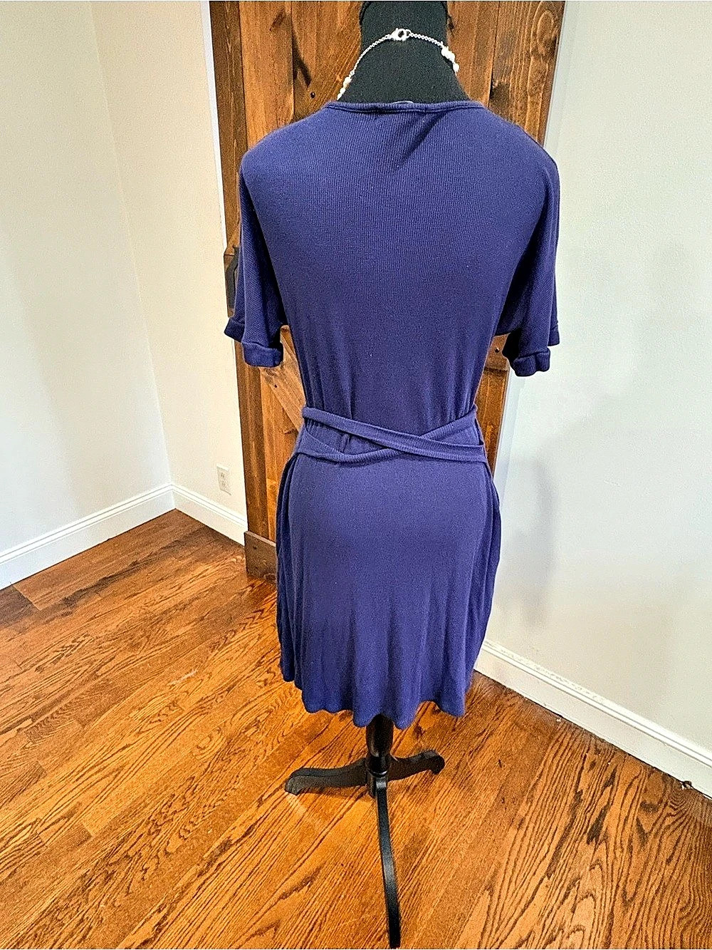 Yakira Bella dress with pockets size medium - Picture 6 of 6